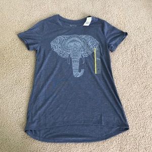 Elephant tee-shirt